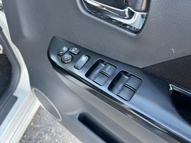 ワゴンRスティングレー X 4WD スマートキー プッシュスタート ABS アルミ ベンチシート 盗難防止システム(19枚目)