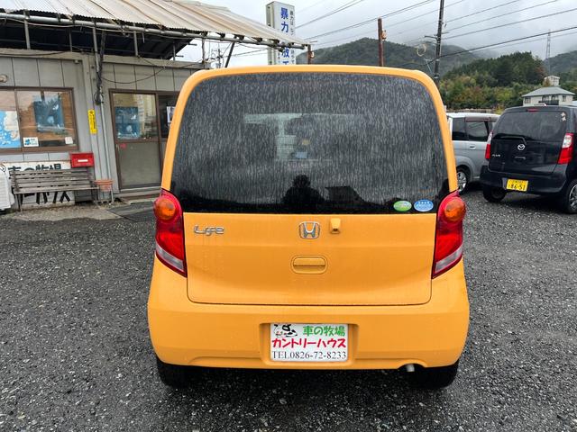 ライフ Ｇ　キーレス　ナビ　バックカメラ　ＥＴＣ　ＣＤ　ＡＢＳ　ベンチシート　オールシーズンタイヤ（7枚目）