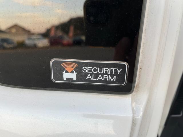 ムーヴコンテ カスタム　Ｘ　ローダウン　スマートキー　バックカメラ　ＥＴＣ　ＡＢＳ　ベンチシート　盗難防止システム　冬タイヤ装着（17枚目）