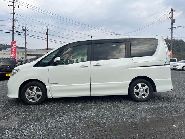 セレナ ハイウェイスター　Ｓ－ハイブリッド　Ｖセレクション　インテリキー　プッシュスタート　リア両側電動スライドドア　ナビ　ＴＶ　バックカメラ　ＥＴＣ　クルーズコントロール　後席モニター　ＡＢＳ　アルミ（5枚目）