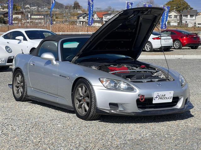 Ｓ２０００ ベースグレード　ＡＰ１・ハーフレザー・ＨＩＤヘッドライト・テイン車高調・ワタナベ１７インチホイール・ロッソモデロマフラー・ＭＯＭＯステアリング・社外タワーバー・社外テール・カーボンボンネット・ＥＴＣ・（49枚目）