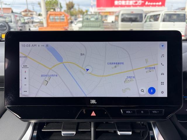 ハリアー Ｚ　４ＷＤ　パノラマカメラ　純正ナビ　ＪＢＬ　フルセグＴＶ　デジタルインナーミラー　パワーバックドア　トヨタセフティーＳ　ビルトインＥＴＣ２．０　ハーフレザーシート　純正ＡＷ　ワンオーナー（12枚目）