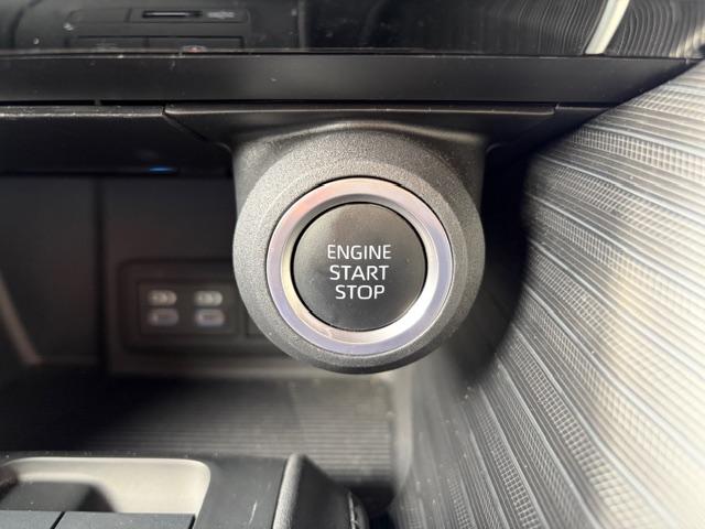 ハリアー Ｚ　４ＷＤ　パノラマカメラ　純正ナビ　ＪＢＬ　フルセグＴＶ　デジタルインナーミラー　パワーバックドア　トヨタセフティーＳ　ビルトインＥＴＣ２．０　ハーフレザーシート　純正ＡＷ　ワンオーナー（21枚目）