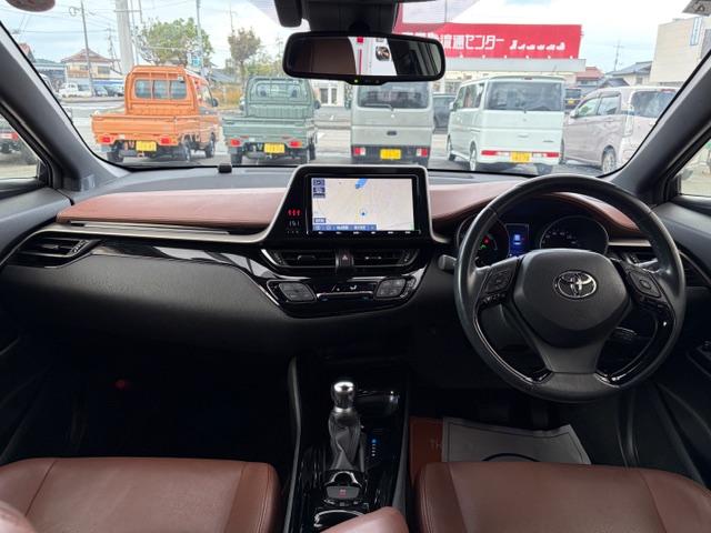 C-HR G モード ブルーノ トヨタセフティーS モデリスタエアロ 純正ナビ フルセグ フロントカメラ バックカメラ BSM ハーフレザーシート シーケンシャルLEDライト 純正18インチホイール(10枚目)