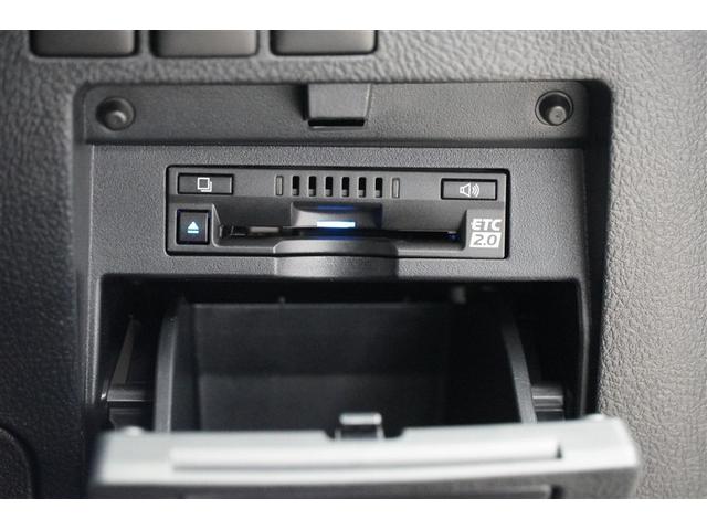 アルファード ２．５Ｓ　Ｃパッケージ　両電動ドア　Ｂモニタ　地デジ　エアロ　ＤＶＤ再生可能　パノラマルーフ　リアオートエアコン　ナビテレビ　横滑り防止　クルコン　セキュリティ　ＥＴＣ車載器　ＬＥＤヘッドライト　スマートキー　エアコン　３列（30枚目）