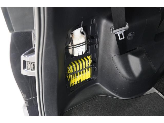 エスクァイア Gi ブラックテーラード 衝突軽減システム キーレス アイスト アルミ ナビTV ETC車載器 オートエアコン 横滑り防止 LEDランプ ABS ミュージックプレイヤー接続可 スマートキー ワンオーナー クルコン 3列シート(25枚目)