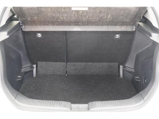 アクア Ｂ　ＡＣ１００Ｖ　エアコン　前席パワーウィンドウ　ＥＳＣ　オートクルーズコントロール　ＬＥＤライト　エアバッグ　メモリーナビ　パワステ　ナビ　ミュージックプレイヤー接続可　ＥＴＣ　Ｂカメラ　ＡＢＳ（22枚目）