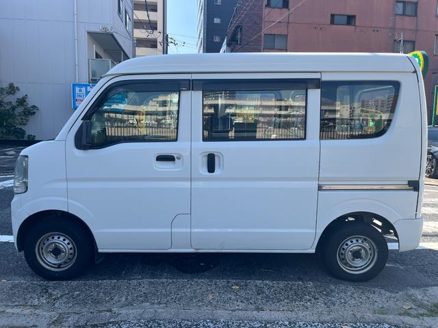 ＮＶ１００クリッパーバン 　タイミングチェーン・集中ドアロック（4枚目）