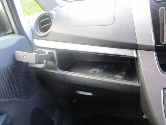 ムーヴ カスタム　ＲＳ　ＳＡ　ターボ　ＤＶＤ再生フルセグナビ　スマートキー　ＨＩＤオートライト　アイドリングストップ　スマートアシスト　衝突被害軽減システム　盗難防止装置　衝突安全ボディー　禁煙（21枚目）