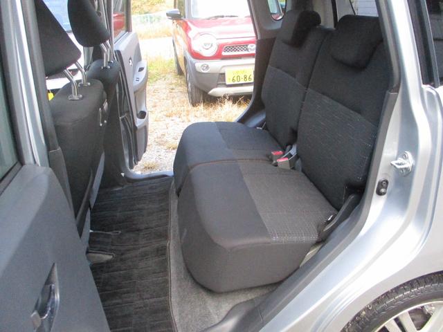 ムーヴ カスタム　ＲＳ　ＳＡ　ターボ　ＤＶＤ再生フルセグナビ　スマートキー　ＨＩＤオートライト　アイドリングストップ　スマートアシスト　衝突被害軽減システム　盗難防止装置　衝突安全ボディー　禁煙（25枚目）