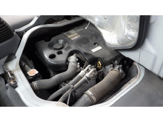 タイタントラック 　１．５ｔ　Ｗキャブ　全低床　荷台フロア鉄板貼　マニュアル５速　ドラレコ付（17枚目）