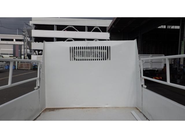 キャンター 3t ダンプ 全低床 メッキパーツ コボレン枠付 5速MT(40枚目)