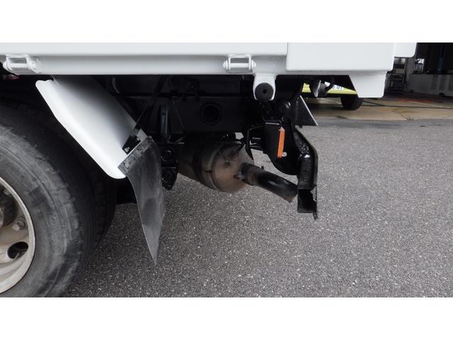 キャンター 3t ダンプ 全低床 メッキパーツ コボレン枠付 5速MT(55枚目)