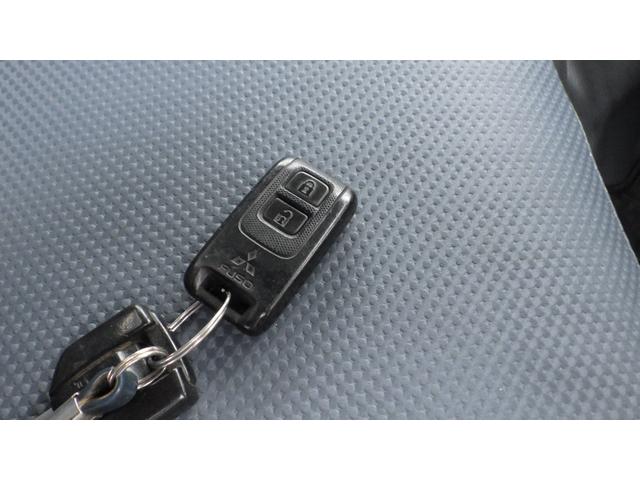 キャンター 3t ダンプ 全低床 コボレン枠付 5速マニュアル ETC(77枚目)