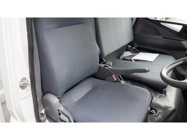 キャンター 　３ｔ　ダンプ　全低床　コボレン枠付　マニュアル５速（13枚目）