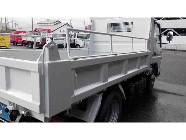 キャンター 　３ｔ　ダンプ　全低床　コボレン枠付　マニュアル５速（30枚目）