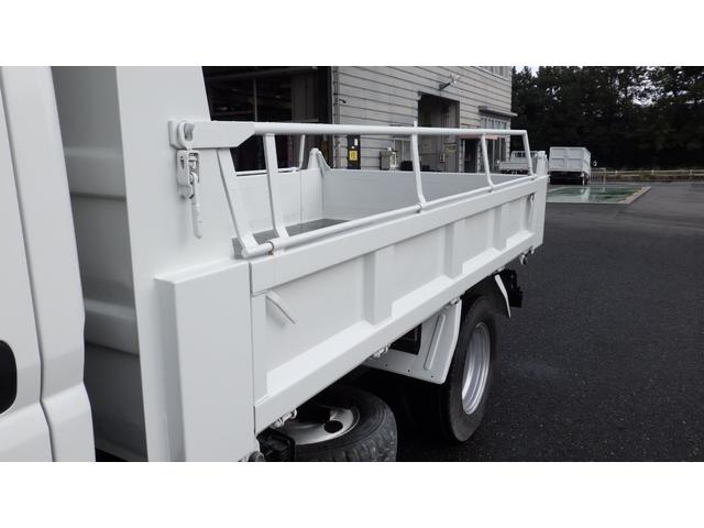 キャンター 　３ｔ　ダンプ　全低床　コボレン枠付　マニュアル５速（31枚目）