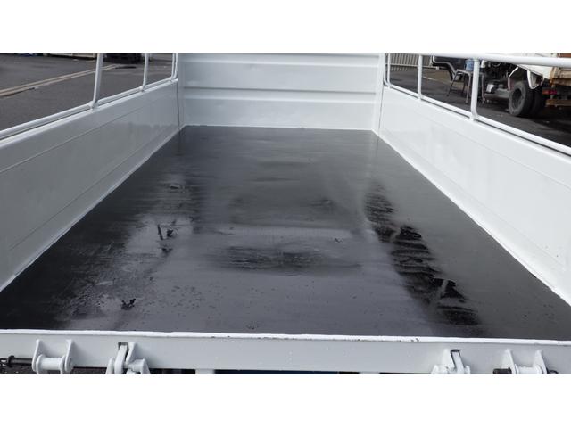 キャンター 　３ｔ　ダンプ　全低床　コボレン枠付　マニュアル５速（39枚目）