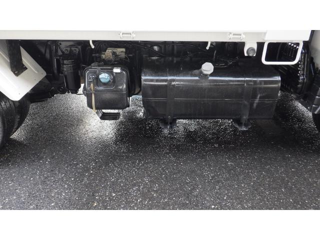 キャンター 　３ｔ　ダンプ　全低床　コボレン枠付　マニュアル５速（49枚目）