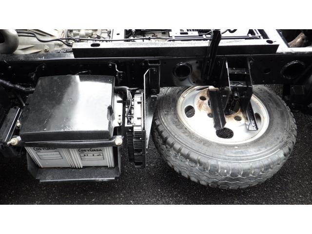 キャンター 　３ｔ　ダンプ　全低床　コボレン枠付　マニュアル５速（54枚目）