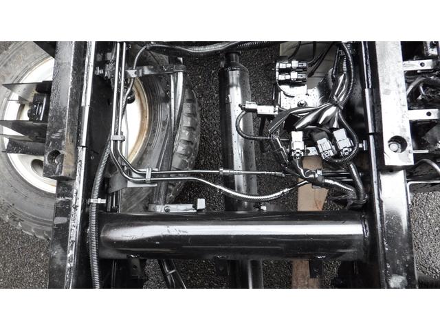 キャンター 　３ｔ　ダンプ　全低床　コボレン枠付　マニュアル５速（59枚目）