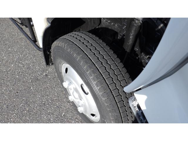 エルフトラック 3t 新明和製アームロール 4立米コンテナ付 予備検付(〜8年1月16日) マニュアル6速 ETC(19枚目)