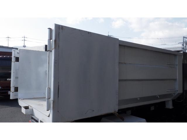 エルフトラック 3t 新明和製アームロール 4立米コンテナ付 予備検付(〜8年1月16日) マニュアル6速 ETC(35枚目)