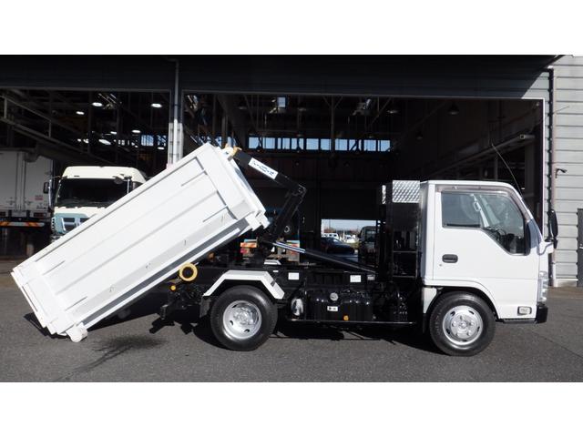 エルフトラック 3t 新明和製アームロール 4立米コンテナ付 予備検付(〜8年1月16日) マニュアル6速 ETC(39枚目)