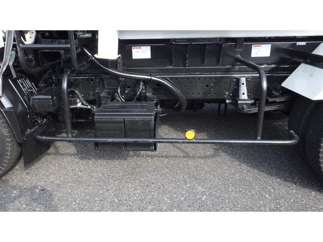 エルフトラック 3t 新明和製アームロール 4立米コンテナ付 予備検付(〜8年1月16日) マニュアル6速 ETC(47枚目)