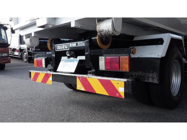 エルフトラック 3t 新明和製アームロール 4立米コンテナ付 予備検付(〜8年1月16日) マニュアル6速 ETC(50枚目)