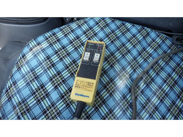 エルフトラック 3t 新明和製アームロール 4立米コンテナ付 予備検付(〜8年1月16日) マニュアル6速 ETC(58枚目)