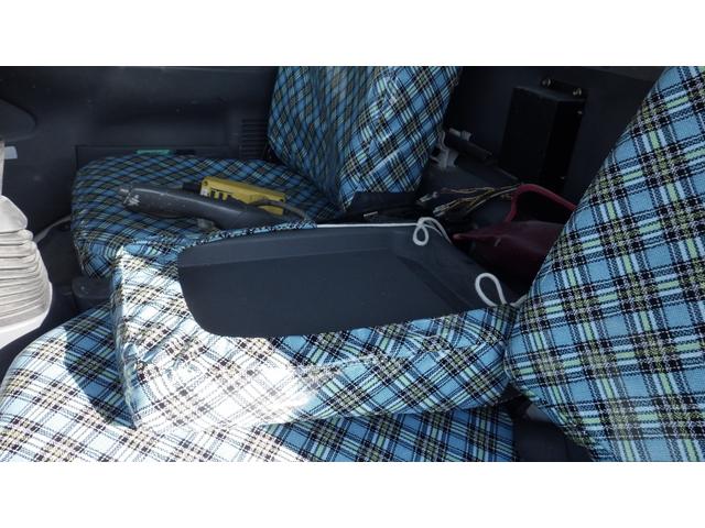 エルフトラック 3t 新明和製アームロール 4立米コンテナ付 予備検付(〜8年1月16日) マニュアル6速 ETC(69枚目)