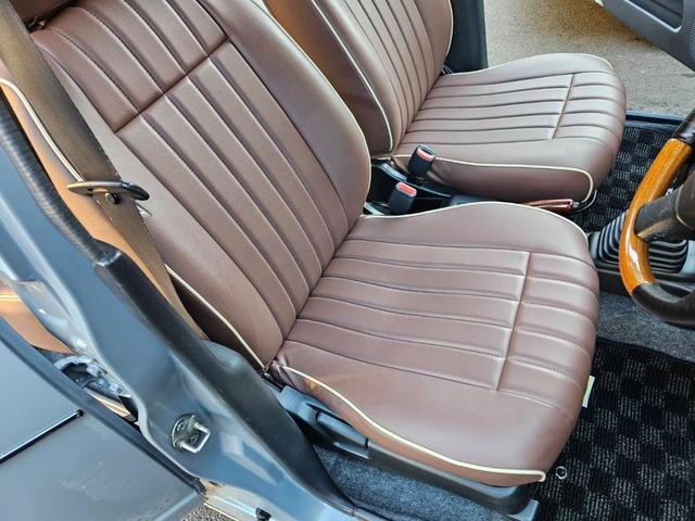 ミラジーノ ジーノターボ　色替グレー塗装済　ターボ　４ＷＤ　５速ミッション　タイミングベルト交換済　ブラウン革調シートカバー　ＣＤ　ＥＴＣ　ヘッドライトバイザー　ミニライトアルミ　フォグ　ウッドコンビハンドル　ウッド調パネル（23枚目）