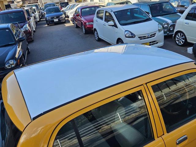 ミラジーノ ジーノ 色替イエロー&ルーフホワイトツートン タイミングベルト・ウォーターポンプ交換 国産新品タイヤ付 ホワイト13アルミ 走行56000キロ キーレス ウッドコンビハンドル オートマ フル装備(23枚目)