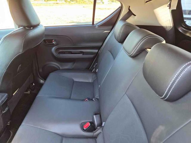 アクア Ｇブラックソフトレザーセレクション　ドライブレコーダー　ＴＶ　オートクルーズコントロール　衝突被害軽減システム　アルミホイール　スマートキー　ＣＶＴ　盗難防止システム　衝突安全ボディ　ＡＢＳ　ＥＳＣ　エアコン　パワーステアリング（8枚目）