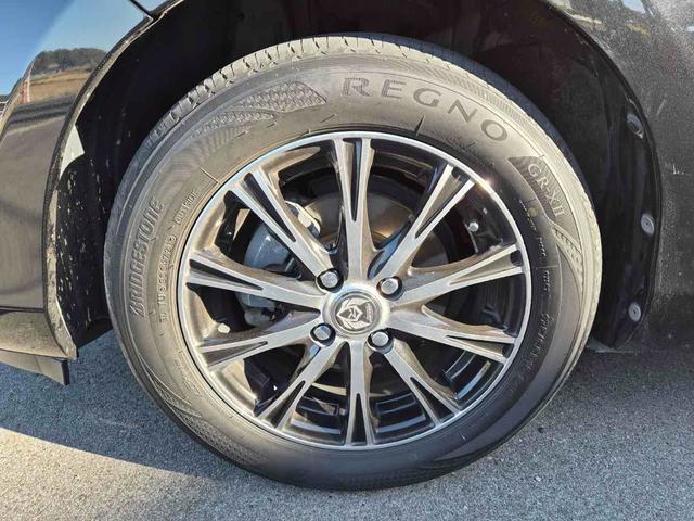 アクア Ｇブラックソフトレザーセレクション　ドライブレコーダー　ＴＶ　オートクルーズコントロール　衝突被害軽減システム　アルミホイール　スマートキー　ＣＶＴ　盗難防止システム　衝突安全ボディ　ＡＢＳ　ＥＳＣ　エアコン　パワーステアリング（36枚目）