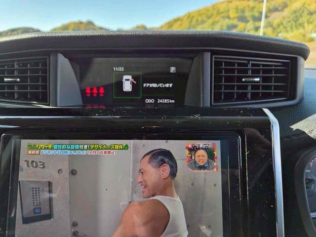 ルーミー カスタムG-T ドライブレコーダー TV 両側スライドドア クリアランスソナー オートクルーズコントロール 衝突被害軽減システム アルミホイール オートライト LEDヘッドランプ スマートキー シートヒーター(4枚目)