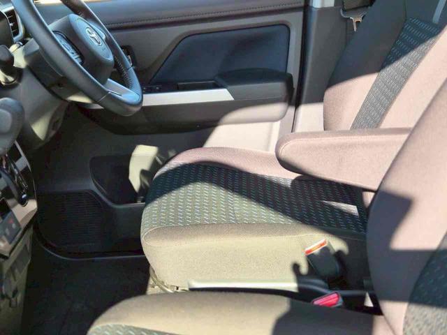 ルーミー カスタムG-T ドライブレコーダー TV 両側スライドドア クリアランスソナー オートクルーズコントロール 衝突被害軽減システム アルミホイール オートライト LEDヘッドランプ スマートキー シートヒーター(10枚目)