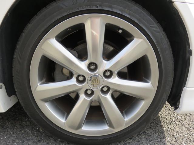 クラウン アスリート　６０ｔｈスペシャルエディション　黒革シート　サンルーフ　スマートキー　ＥＴＣ　ＨＤＤナビ　バックカメラ　スカッフイルミネーション（24枚目）