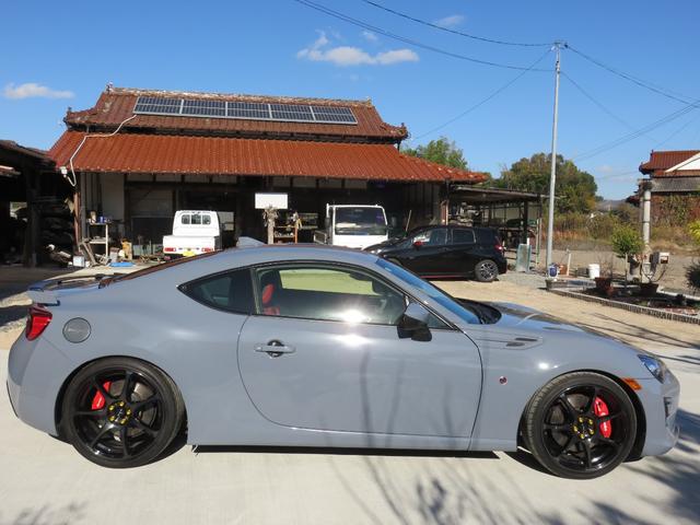 86 GTリミテッド Weds18インチアルミ BLTZ車高調 オートマ ブレンボディスク ボンネットダンパー 9インチSDナビ ドラレコ ETC(5枚目)