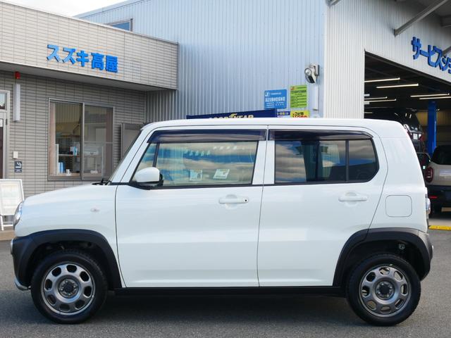 このスタイリングがとてもカッコ良いですね。　輸入車の様なデザインだと思いませんか？　ハスラーが人気の理由の一つです！！