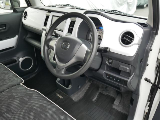 オプションパーツ装着もお任せ下さい！！　デジタルインナーミラー、車高調やインチアップホイールなどはもちろん、定番のフィルム施工といった作業もお任せ下さい。