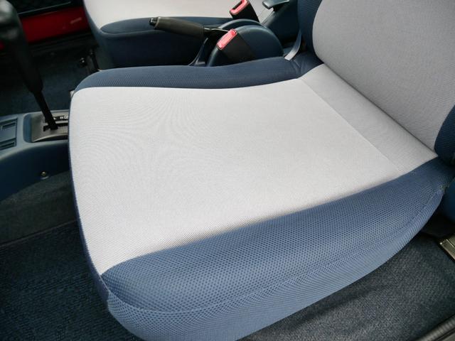 ツイン ガソリンB フルノーマル車両 サスペンションパーツ新品交換 CD&USBステレオ バックドア雨漏り対策実施 ルーフ&ドアモール交換 取扱説明書&メンテナンスノート&整備記録簿付属 キーレスキー&純正スペアキー付属(53枚目)