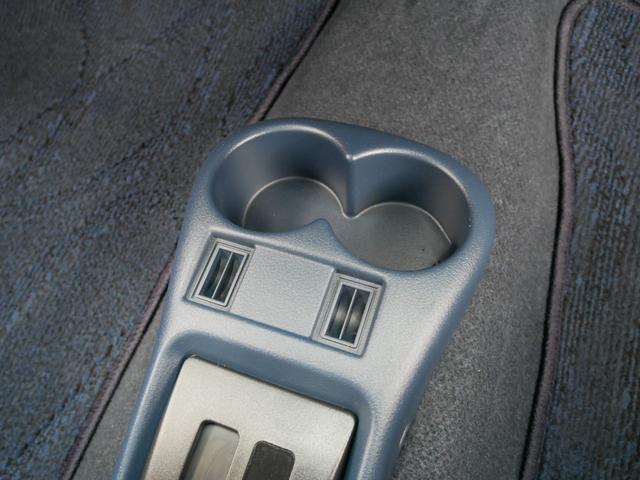 ツイン ガソリンB フルノーマル車両 サスペンションパーツ新品交換 CD&USBステレオ バックドア雨漏り対策実施 ルーフ&ドアモール交換 取扱説明書&メンテナンスノート&整備記録簿付属 キーレスキー&純正スペアキー付属(64枚目)