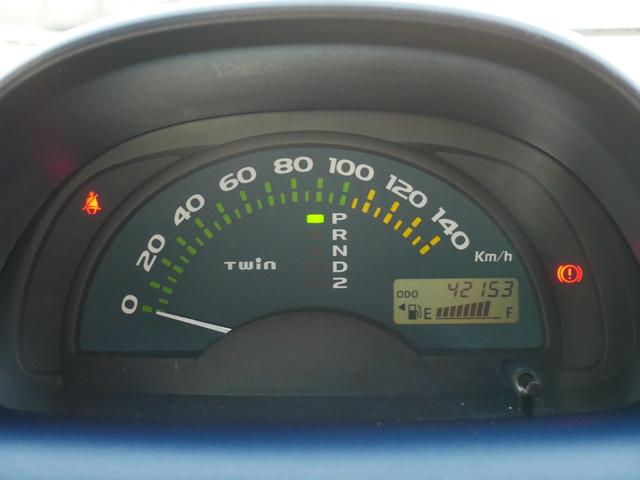 ツイン ガソリンB フルノーマル車両 サスペンションパーツ新品交換 CD&USBステレオ バックドア雨漏り対策実施 ルーフ&ドアモール交換 取扱説明書&メンテナンスノート&整備記録簿付属 キーレスキー&純正スペアキー付属(69枚目)
