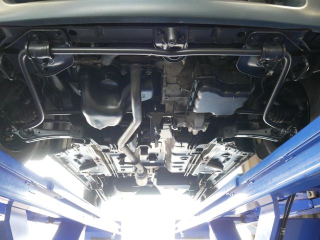 ツイン ガソリンB フルノーマル車両 サスペンションパーツ新品交換 CD&USBステレオ バックドア雨漏り対策実施 ルーフ&ドアモール交換 取扱説明書&メンテナンスノート&整備記録簿付属 キーレスキー&純正スペアキー付属(74枚目)