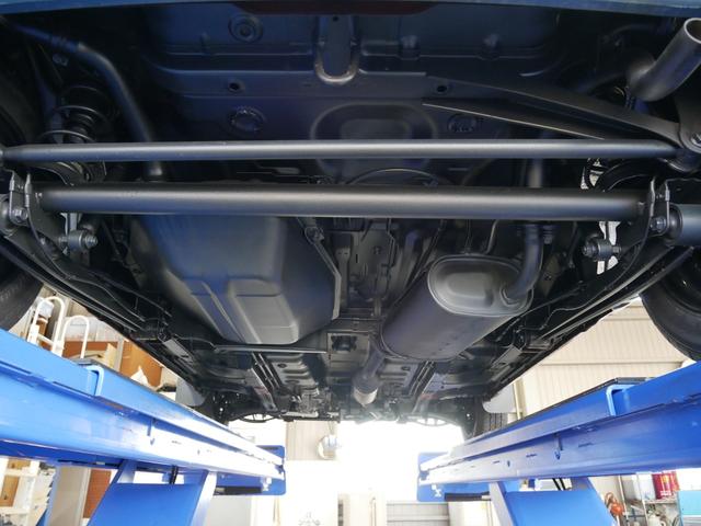 ツイン ガソリンB フルノーマル車両 サスペンションパーツ新品交換 CD&USBステレオ バックドア雨漏り対策実施 ルーフ&ドアモール交換 取扱説明書&メンテナンスノート&整備記録簿付属 キーレスキー&純正スペアキー付属(76枚目)