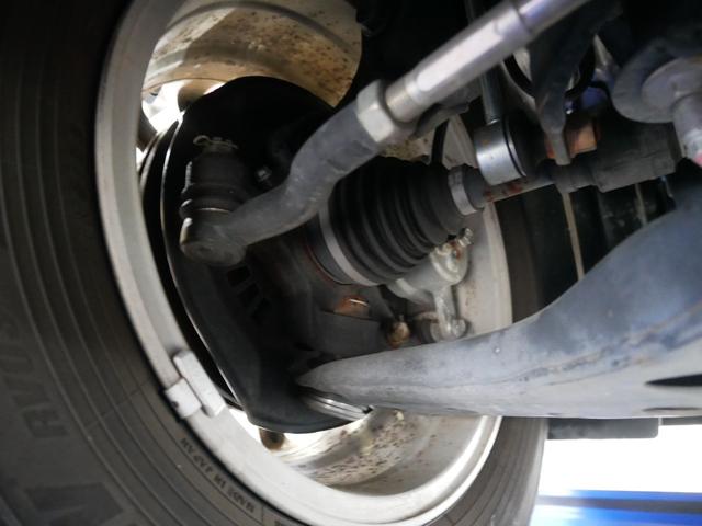 ノア ハイブリッドG 純正オプションエアロ 大画面ナビ トヨタ純正後席フリップダウンモニタ 両側パワースライド ステアリング連動バックカメラ 左右シートヒーター スマートキー2個付属 ビルトインETC クルーズコントロール(77枚目)