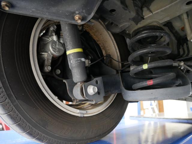 ノア ハイブリッドG 純正オプションエアロ 大画面ナビ トヨタ純正後席フリップダウンモニタ 両側パワースライド ステアリング連動バックカメラ 左右シートヒーター スマートキー2個付属 ビルトインETC クルーズコントロール(78枚目)