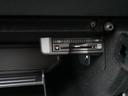 ＩＳ３００ｈ　バージョンＬ　中期型最上級モデルＶＥＲ－Ｌ　プリクラッシュセーフティー　レーダークルーズ　クリアランスソナー　レーンデパーチャーアラート　オートハイビーム　ブラインドスポットモニタ　３眼ＬＥＤライト　本革シート（51枚目）